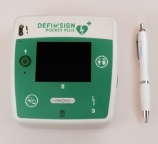 DefiSign Pocket Plus AED semiautomatico completo di display ECG